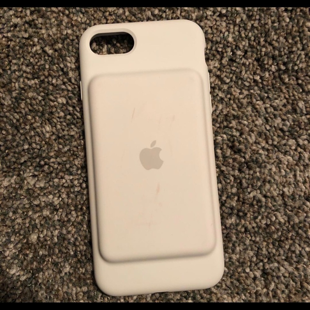 iPhone 7 charger case - Picture 1 of 1